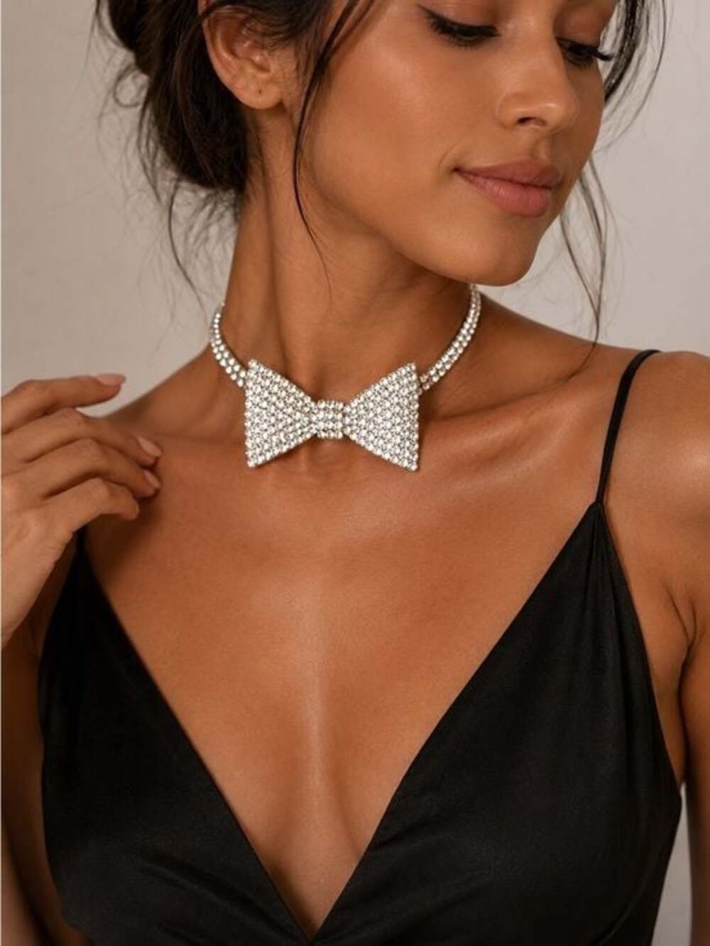 Rhinestone Bow Tie Choker Necklace - Silver Sparkle